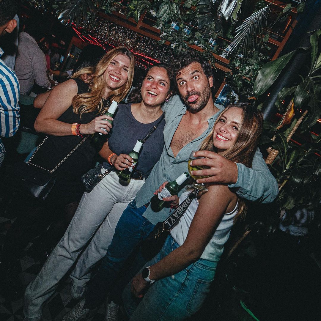 Fausto Rooftop-17ee829a-9e17-49fa-b4ff-634ed1e42a9b