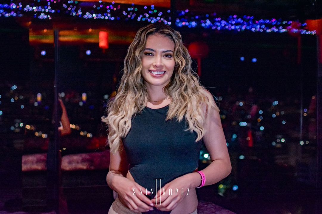 Saint Tropez Club-42c0805b-3c7e-44f4-926d-bf4ec4f71916