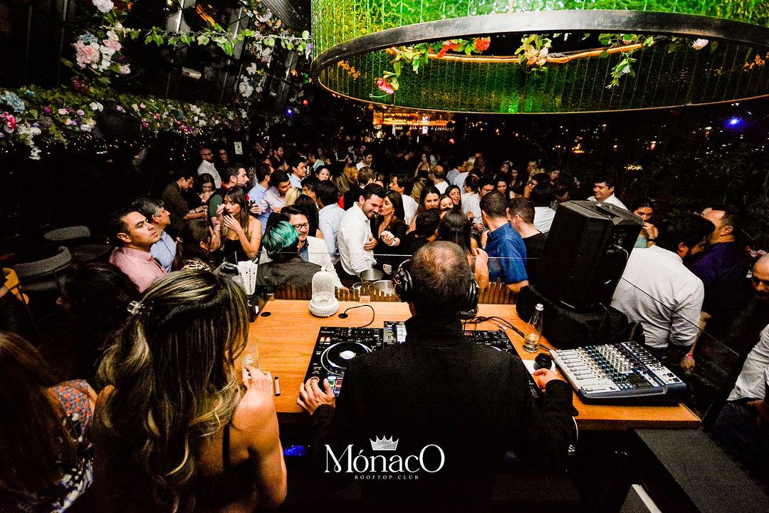 Monaco Rooftop-43290dfa-96d5-4be6-996a-849e583640fe