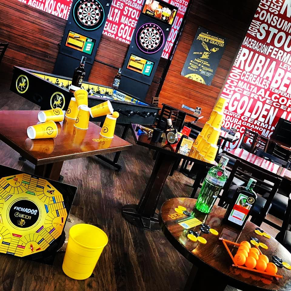Pub Beer-062480f9-663b-4877-ba80-aecb9d20f352