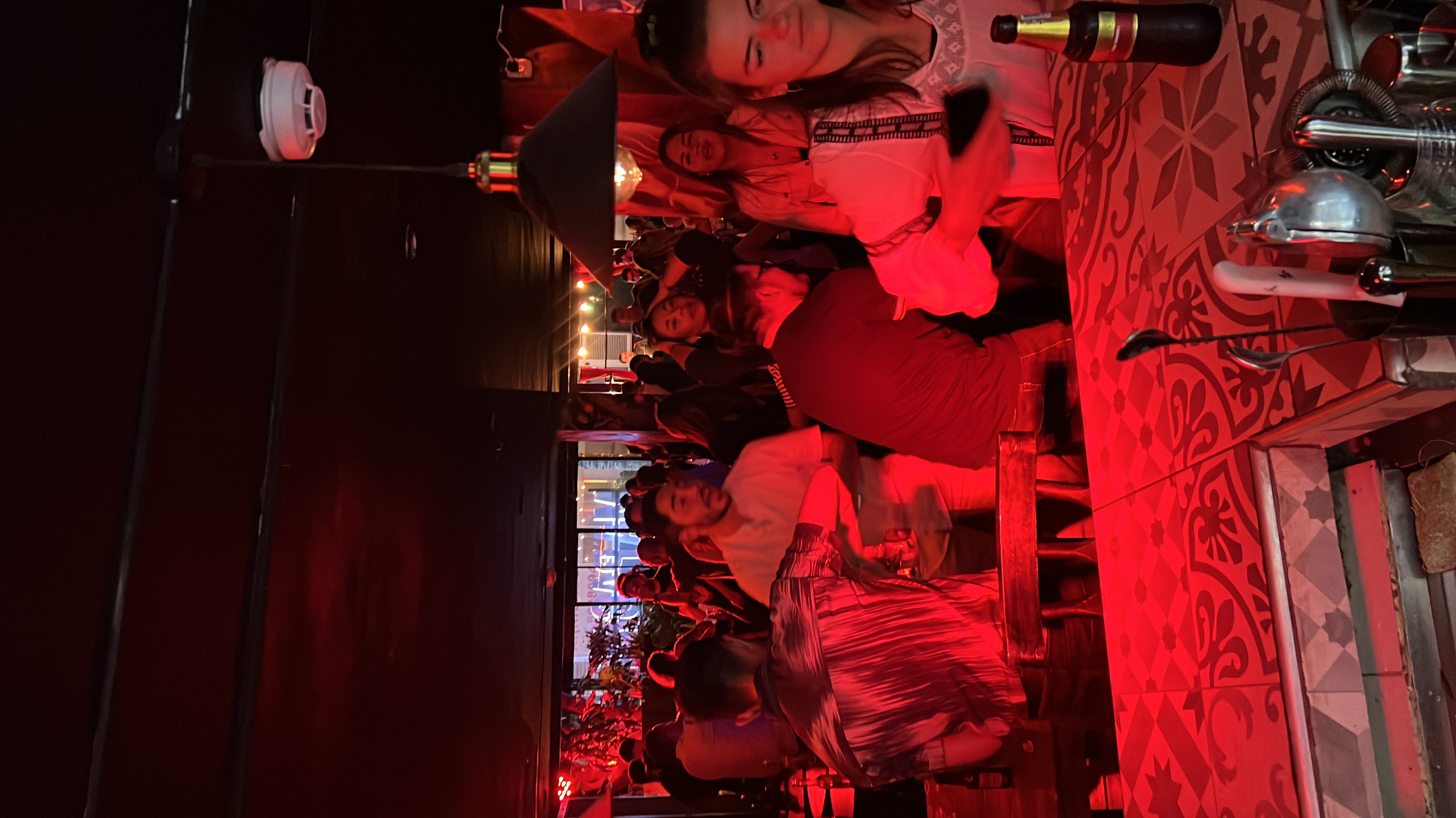 Mapache Bar-072108c3-74f3-4277-85cf-c5bd2533f669