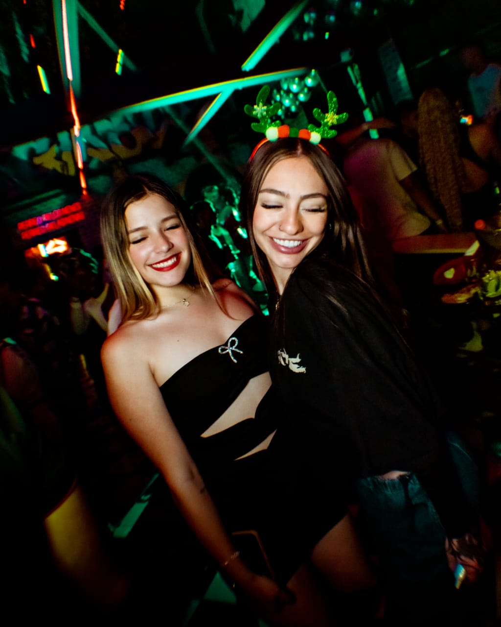 Gyal Bar-9b379047-793b-4b20-a3d5-eba55acc6616